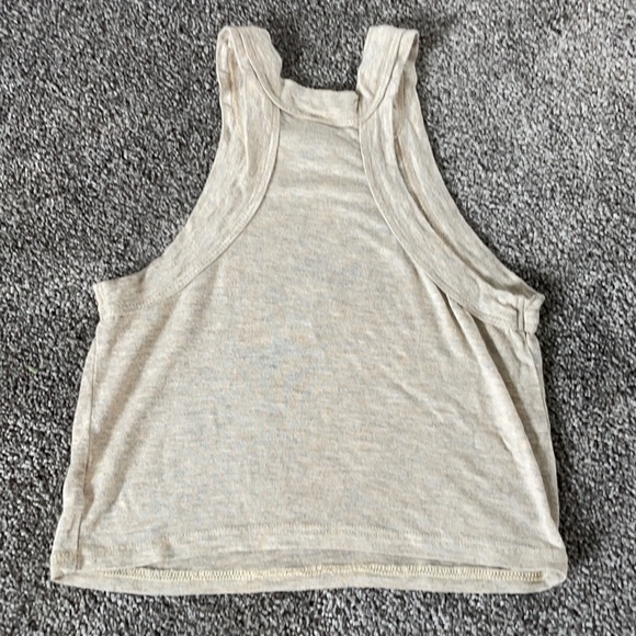 Tan crop top - Picture 2 of 2